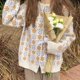 thumbnail image 4 of Primavera otoño mujeres estilo joven pradera Chic flores suéter Floral manga larga cárdigan de punto abrigo Retro suéter, 4 of 8