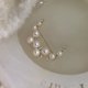 thumbnail image 2 of Elegante broche de perla de luna creciente con strass, 2 of 3