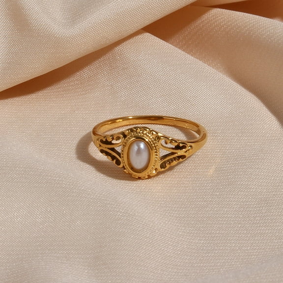 Patterned Fine Pearl Link Irregular Metal Ring