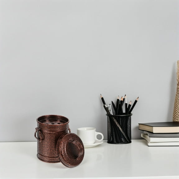 GOOHOCHY Vintage Iron Ashtray with Lid Small Bucket Ash Holder Creative Metal Ash Container for for Home Office Bar Restaurant