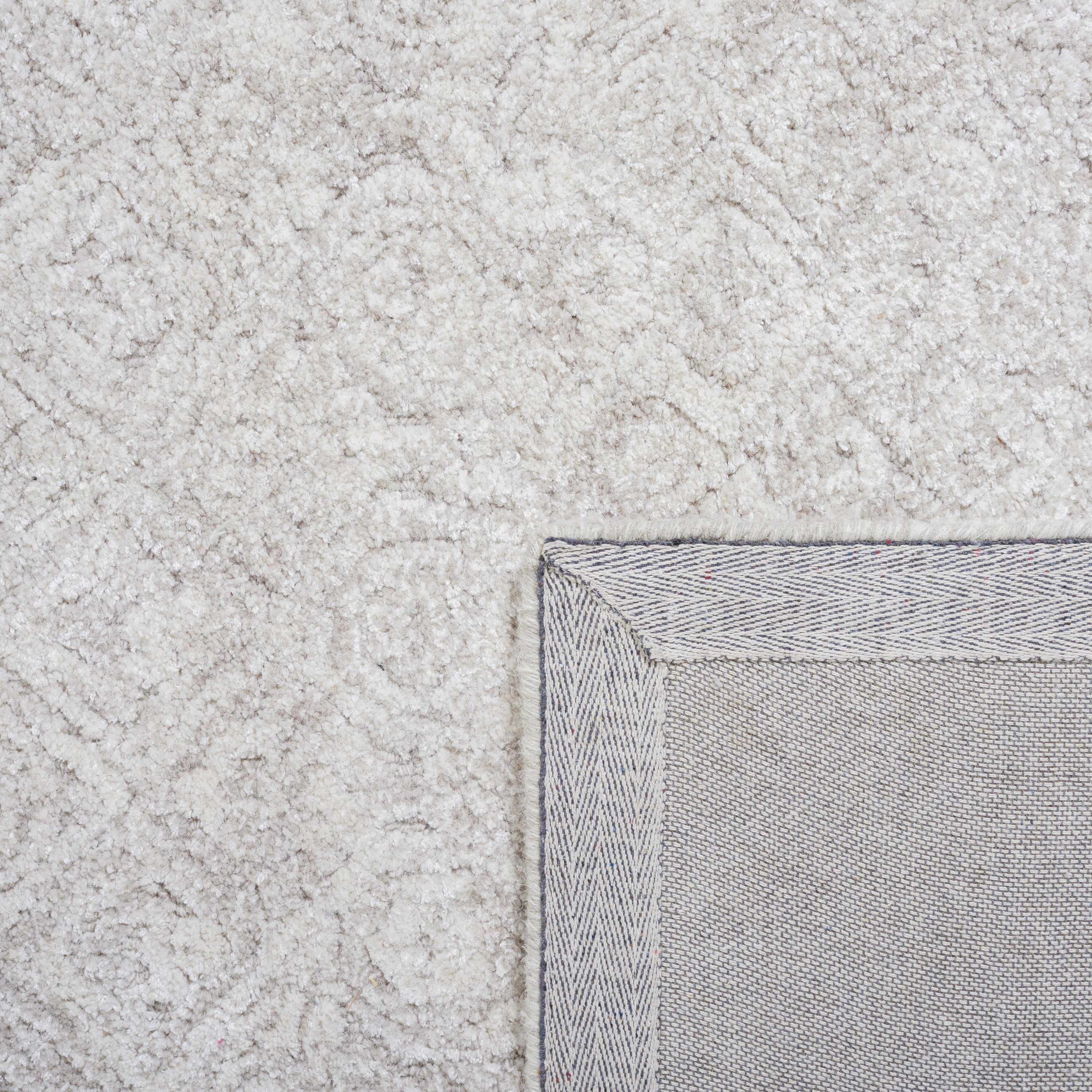 SAFAVIEH Martha Stewart Tufted Wool Area Rug, Light Grey/Taupe, 6' x 6' Square