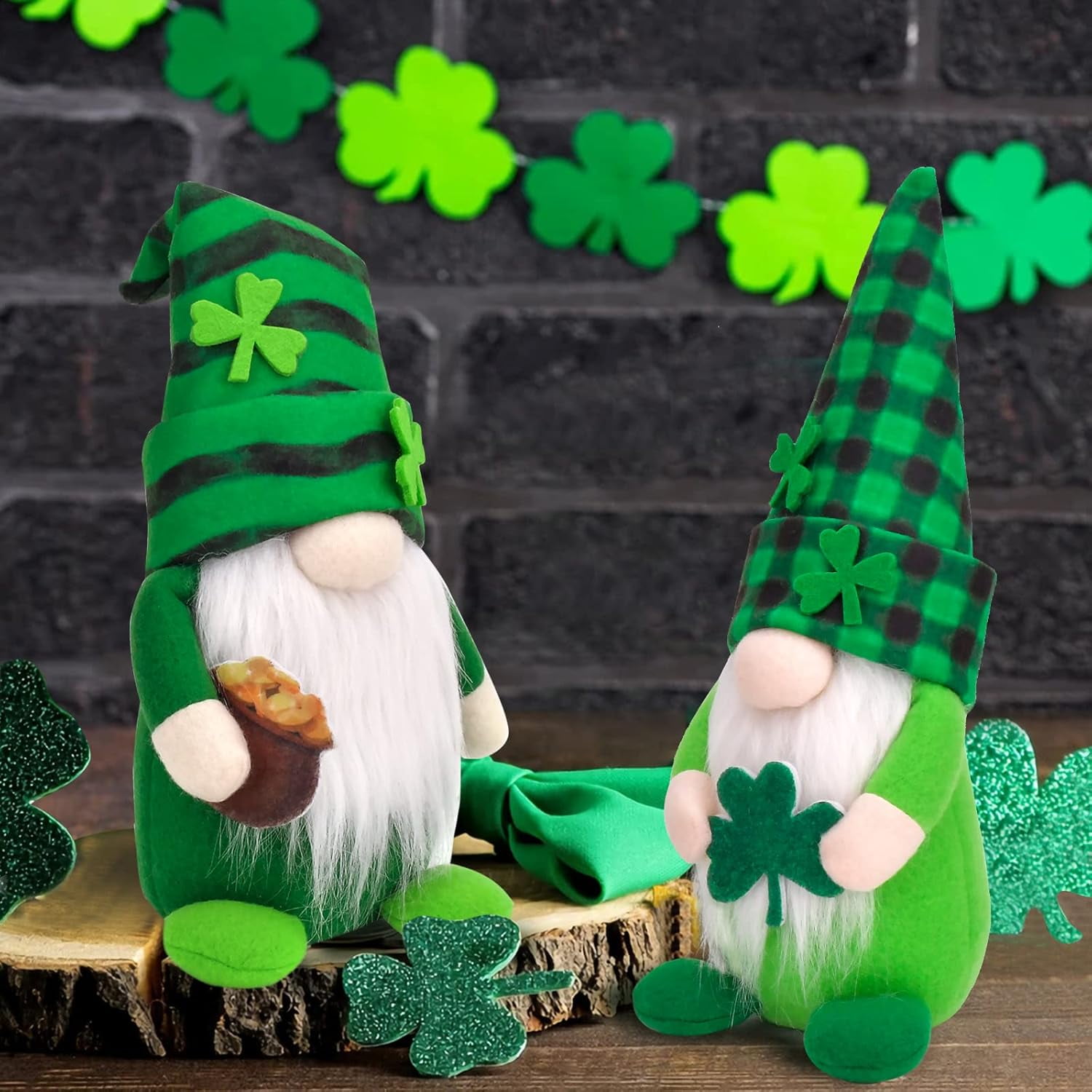 St Patricks Day Gnomes Decorations, 2 Pack Gnomes Plush Lucky Green Shamrock Home Table Decor Ornaments for Irish Saint Patrick's Day