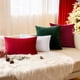 thumbnail image 5 of Fundas de almohada navideñas de terciopelo EMEMA, paquete de 2 unidades, 51 x 51 cm, color verde oscuro, 5 of 6