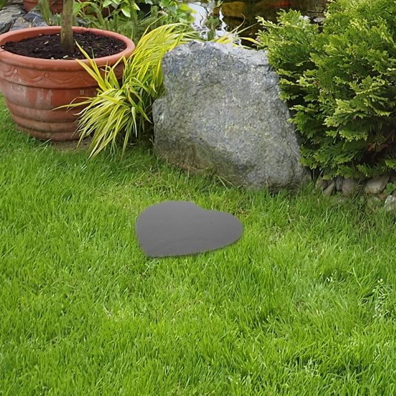 BESTYASH Grey Heart Shape Garden Decoration Rock Slab Unique HandCarved Sculpture for Decor 10.5 x 7.5 Inches