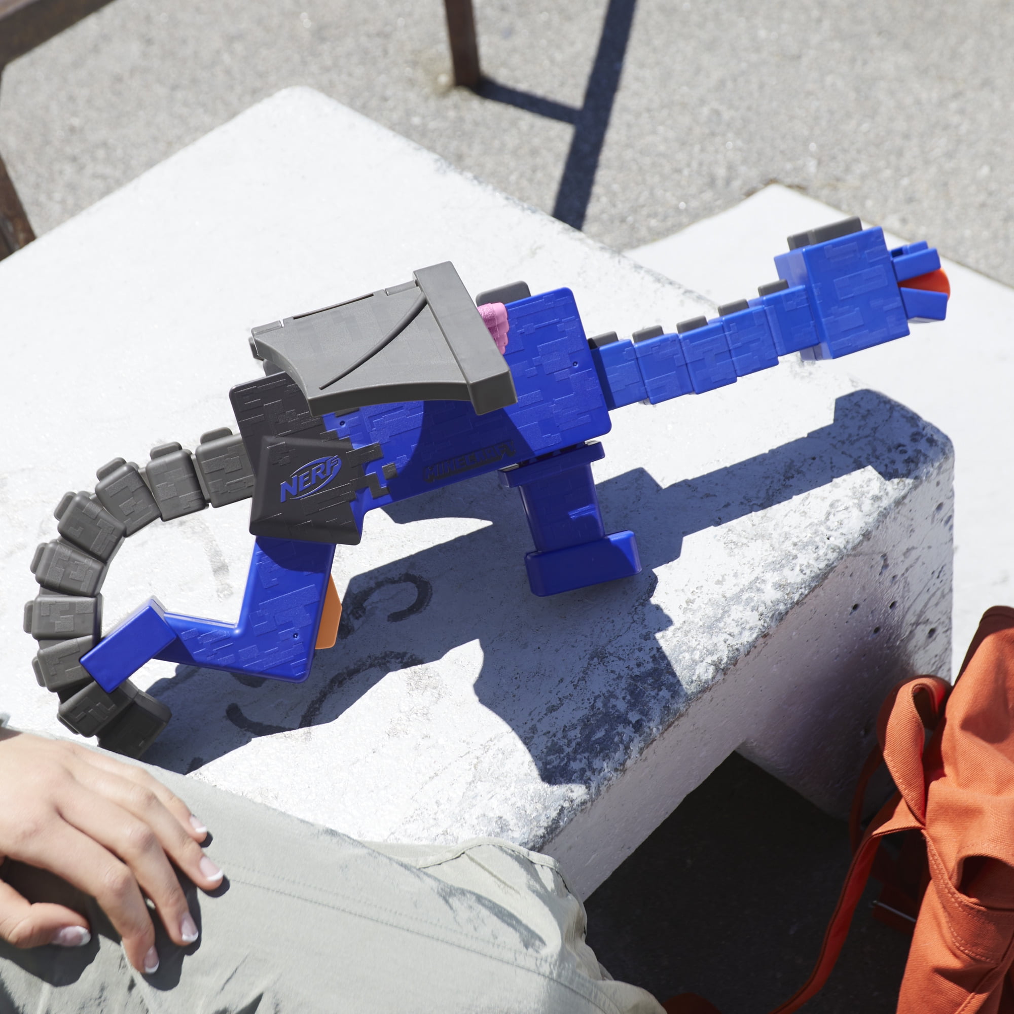 Minecraft x Nerf Ender Dragon Blaster - Entertainment Earth