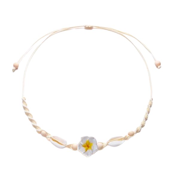 Handmade Adjustable Shell Necklace with Clay Beads, Floral Beach Jewelry present for Women Everyday Wear