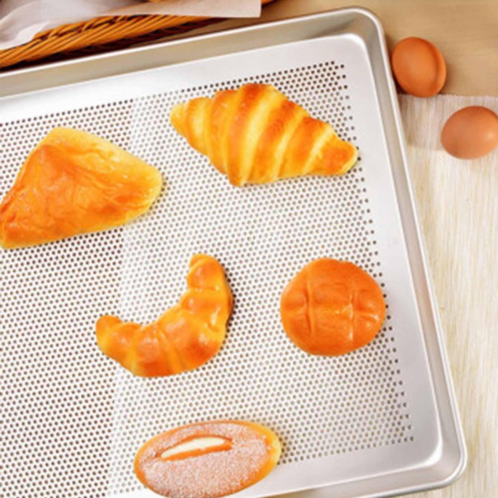 hejhncii Perforated Baking Sheet Pan Perforated Cake Pan Commercial Bakery Equipment Cake Pans Aluminum Alloy Material for Baking