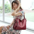 thumbnail image 4 of Bolso de mano informal de marca para mujer, bolso de mano de lujo, bolso grande de piel auténtica con borlas, bolso cruzado para mujer 2024 Sac A Main, 4 of 5