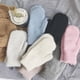 thumbnail image 5 of Guantes de mujer de invierno de imitación de piel de conejo y terciopelo gruesos, resistentes al frío, cálidos, guantes de estilo coreano, 5 of 6