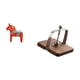 thumbnail image 5 of Figura decorativa de caballo Dalecarlian para estantería, entrada o vitrina, con dispensador de servilletas y base de madera., 5 of 8