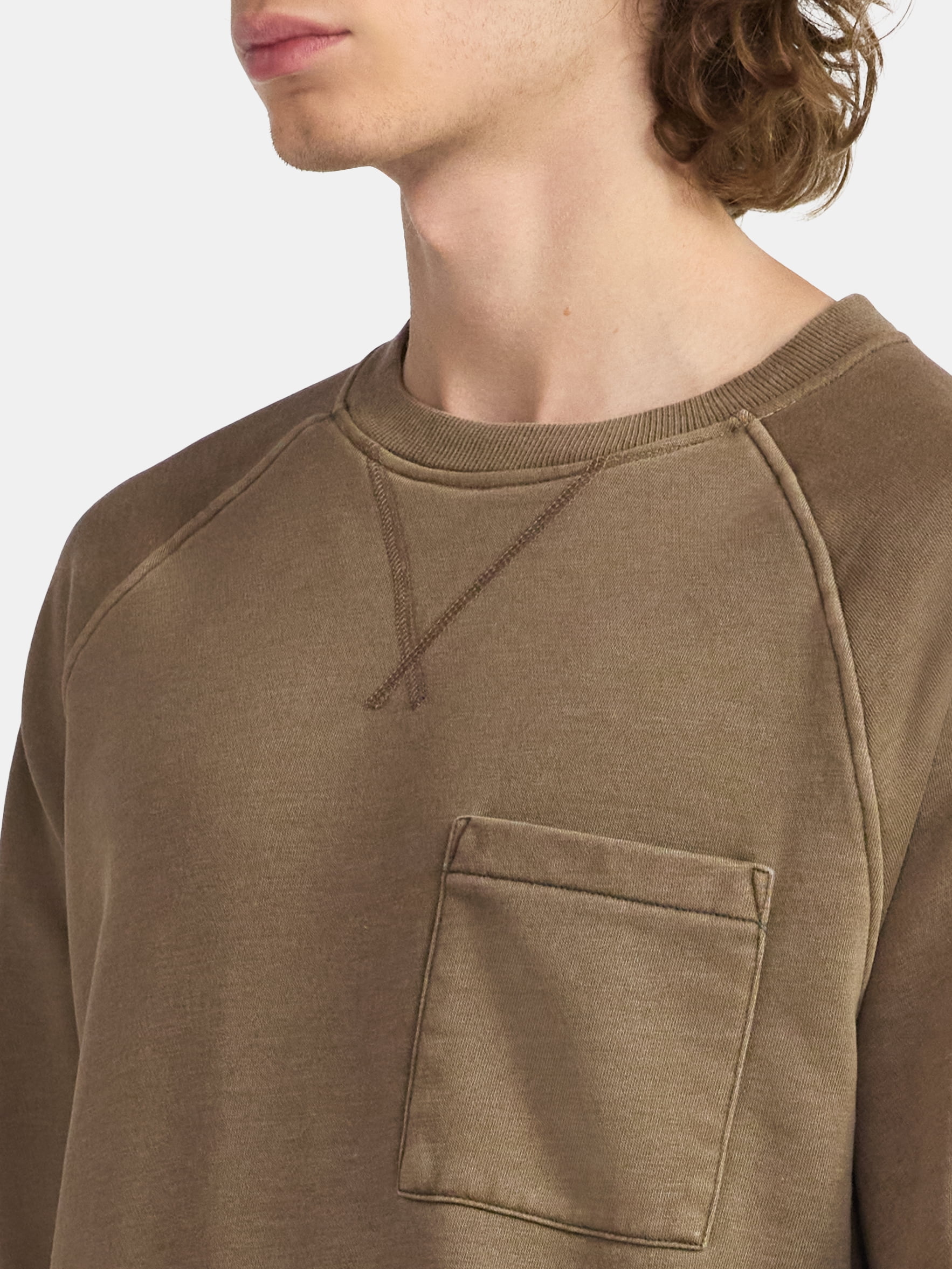No Boundaries Crewneck Sweatshirt with Long Sleeves, Men's & Big Men's