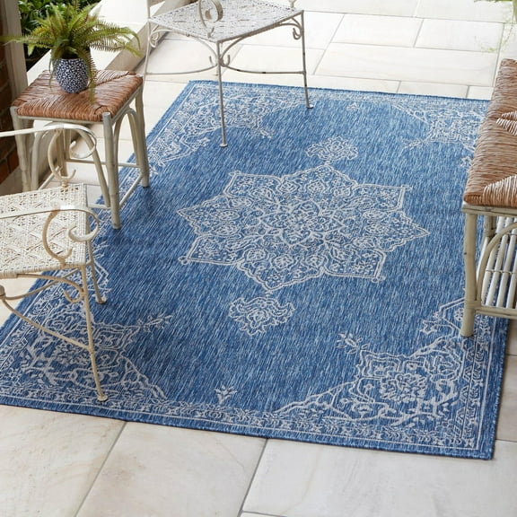 Unique Loom Outdoor Traditional Collection Area Rug - Antique (5' 3" x 8' Rectangle Blue/Ivory)