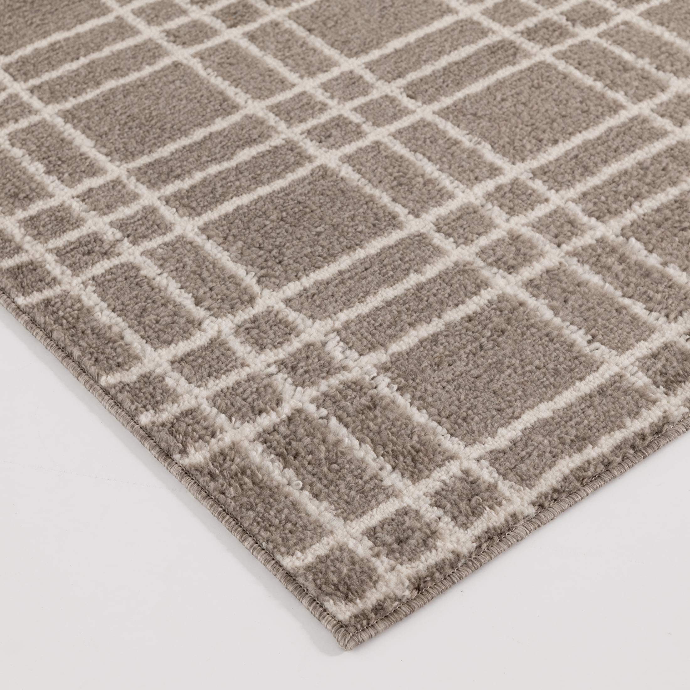 Mainstays Brown Tartan Grid Indoor Area Rug, 5'x7'