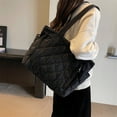 thumbnail image 1 of Bolso bandolera para mujer con correa ajustable y acolchado con diamantes, bolso de viaje holgado, 1 of 7