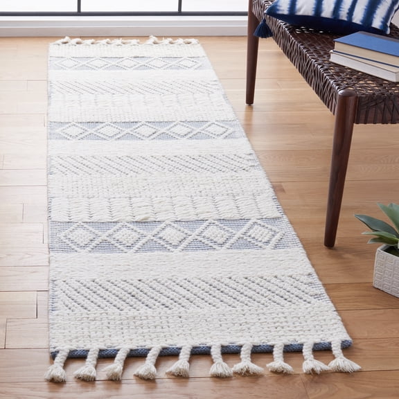 Safavieh Kenya Constantine Geometric Wool Runner Rug, Ivory/Blue, 2'3" x 8'