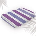 thumbnail image 3 of Toalla de Baño Diseño de Rayas Moradas Lineas Bicolores Ligera Y Suave, 3 of 5