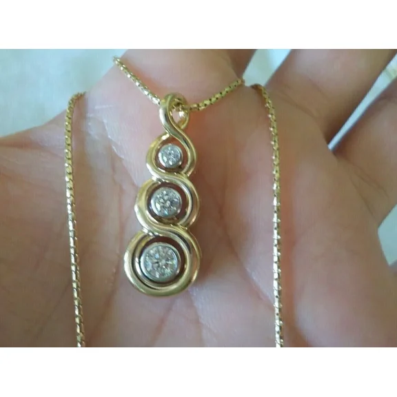 2Ct Round Cut Lab-Created Diamond Women's Wedding Pendant Chain 14K Yellow Gold Plated