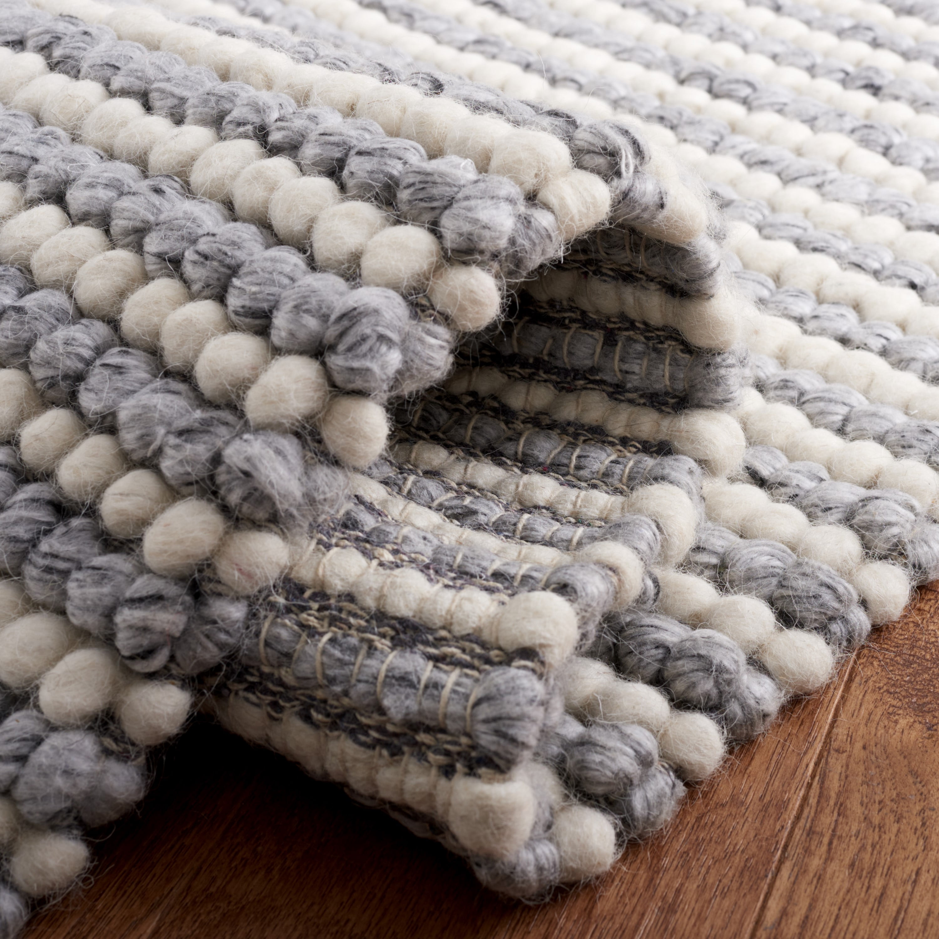 SAFAVIEH Martha Stewart Natura Striped Area Rug, Ivory/Grey, 5' x 8'