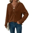 thumbnail image 2 of Sudadera con Capucha de Larga de Punto Gofre para Mujer, con Cordón, Botones, Cuello en V, Informal, con Capucha. Color Caramelo XXL, 2 of 9