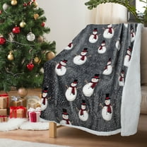 Sherpa Throw Blanket Snowflake Pattern, Reversible Micro Fleece TV Blanket All Season for Bed or Couch 50" x 60"