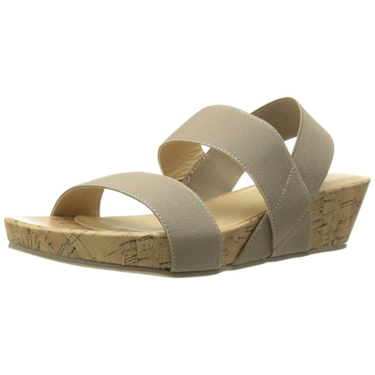 Cl by hotsell laundry wedge pump
