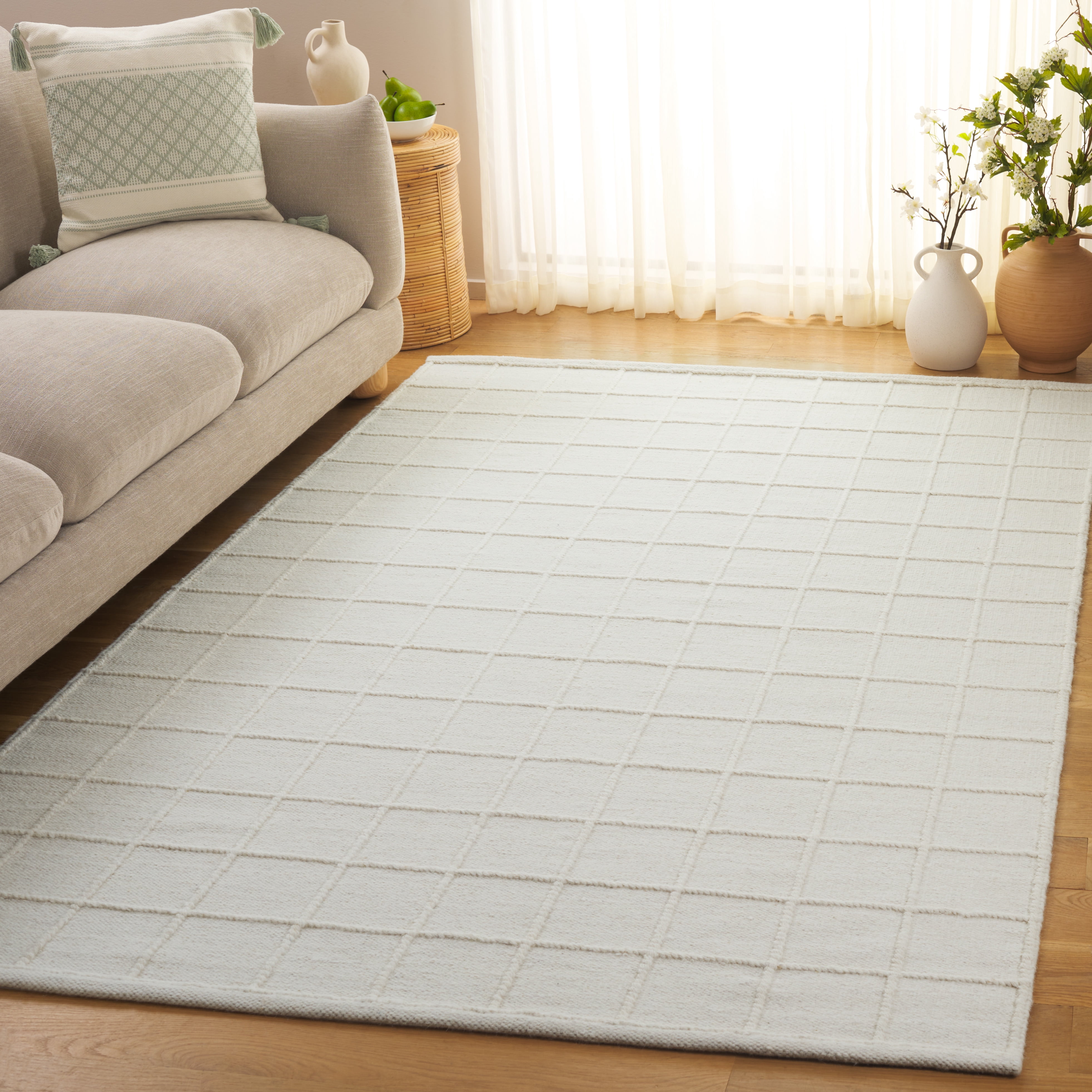 SAFAVIEH Natura Chodak Geometric Area Rug, Ivory, 6' x 9'