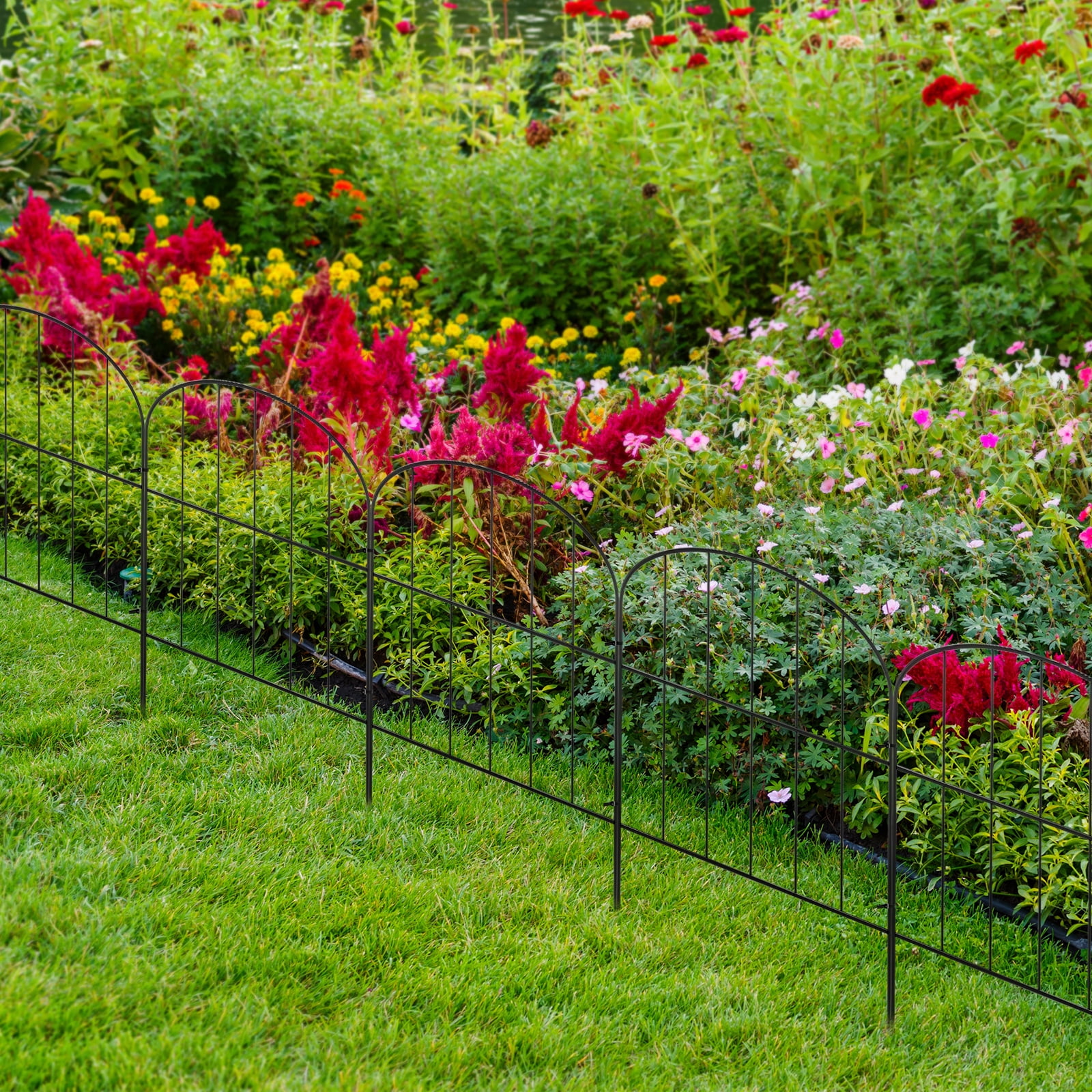 45-Pack Arched Outdoor Garden Fence 47FT Total Length, 32in×12.6in Black Metal No-Install Decorative Animal Barrier for Yard Patio Flower Bed