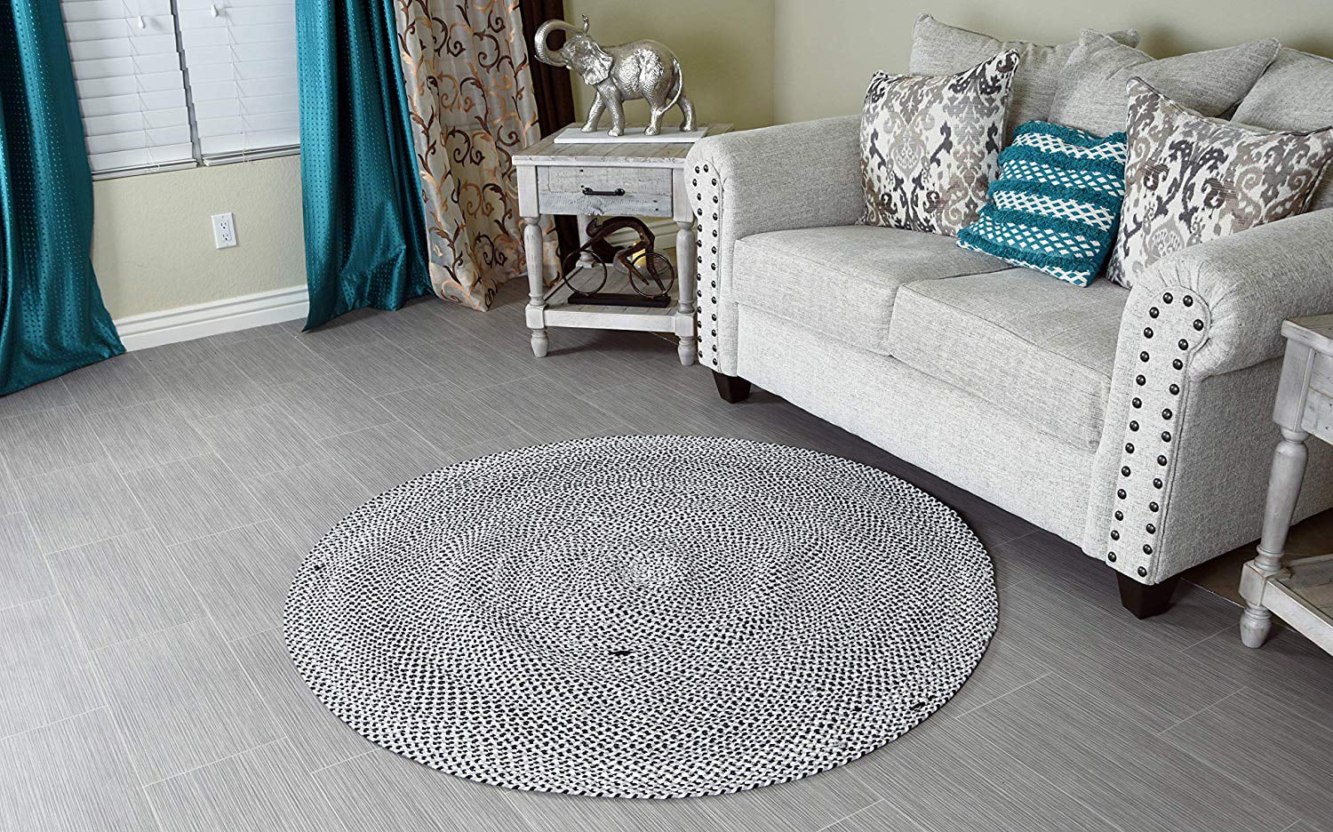 round rugs living room