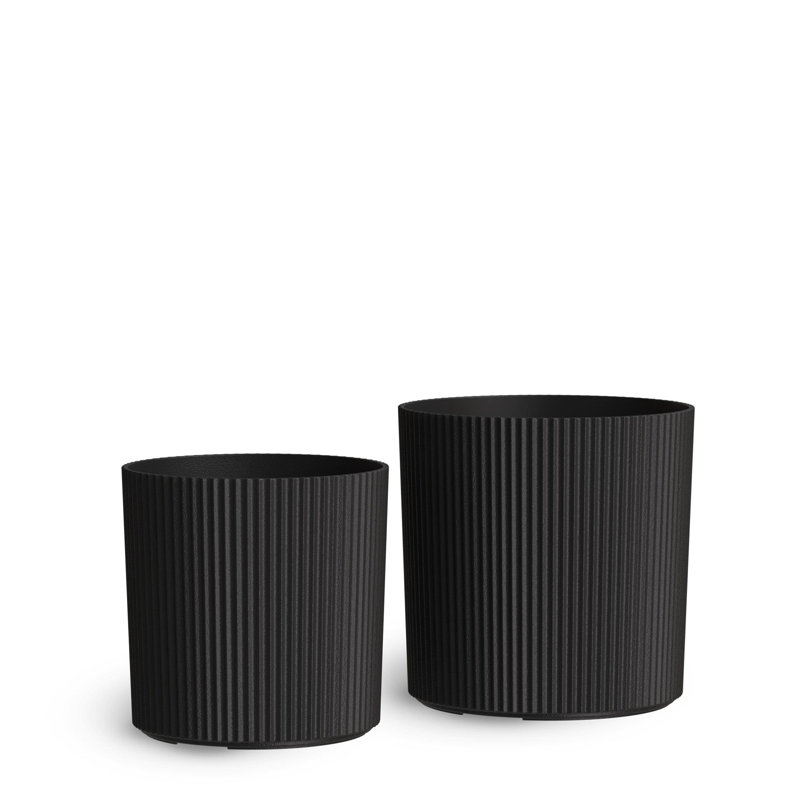 Serene 14in and 12in Round Black Plastic Plant Planters with Drainage Holes, 2-Pack