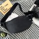 thumbnail image 2 of Riñonera de pecho para hombre y mujer, bolsa cruzada para correr, Senderismo y viajes, 2 of 5