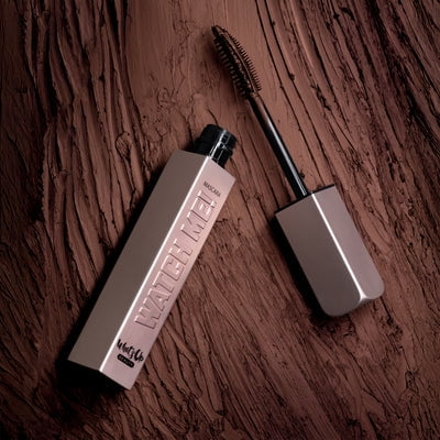Whats Up Beauty - Watch Me! Brown Volumizing and Lengthening Mascara with Peptide and Vitamin B5