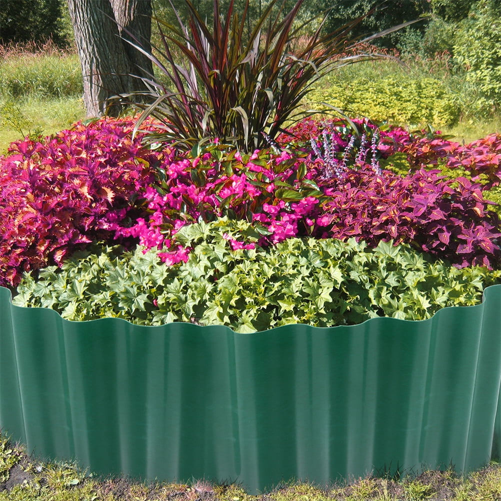 Garden Landscape Edging Border Made of Durable Plastic in Dark Green for Yard Decoration 2 Rolls