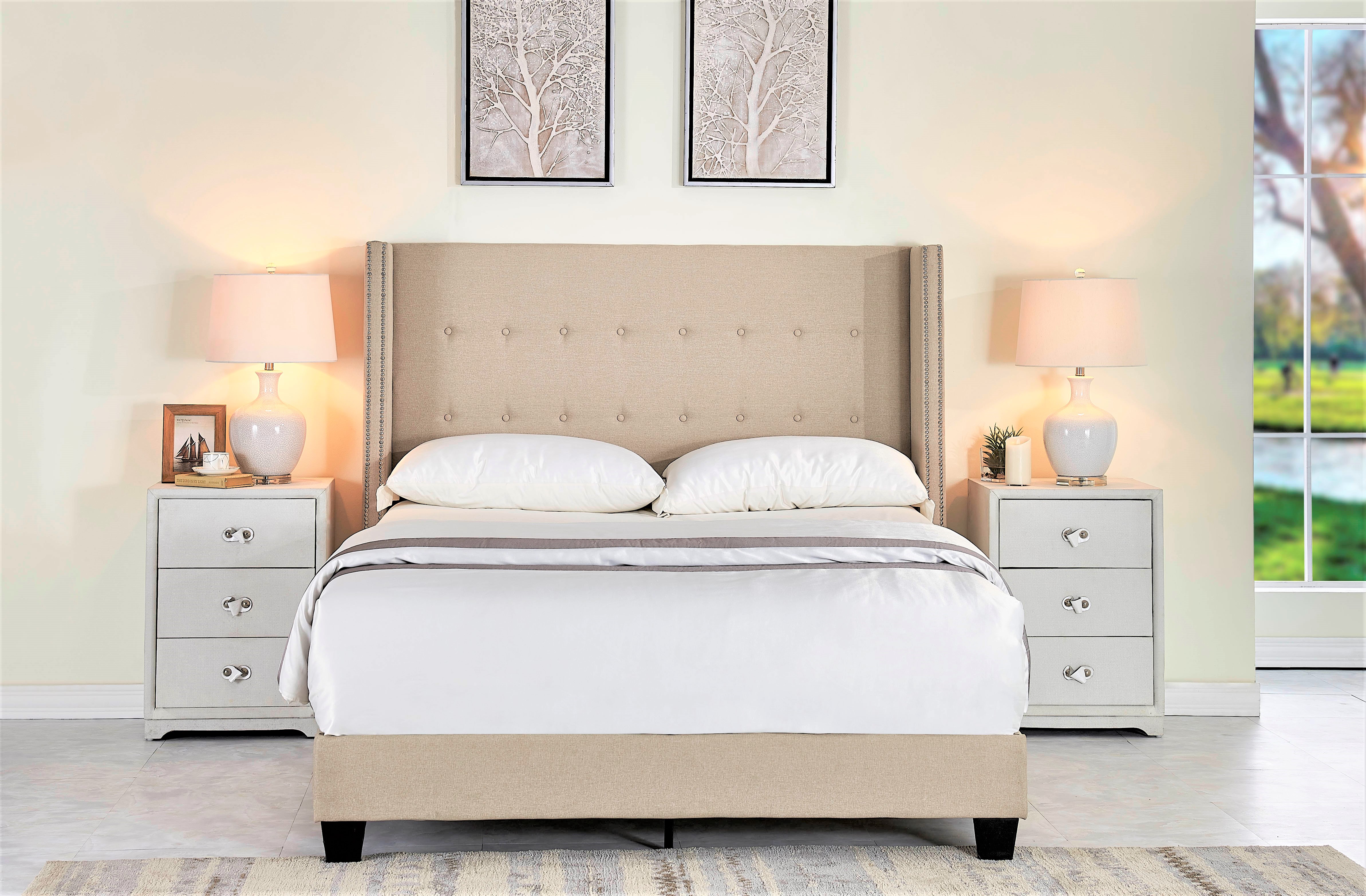 Uspridefurniture Manzano upholstered Polyester bed - Queen