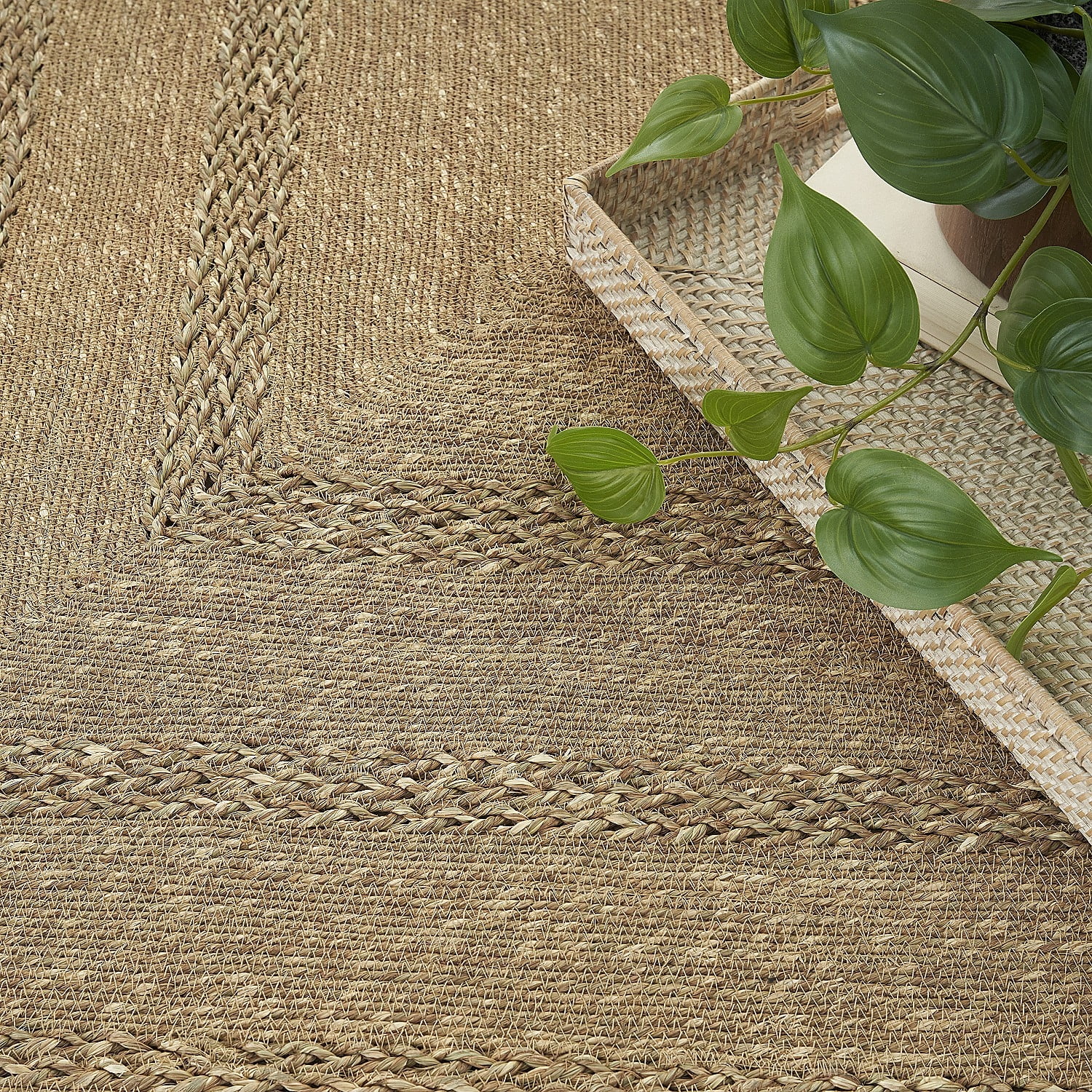 Nourison Natural Seagrass Indoor/Outdoor Natural 5' x 7' Area Rug (5x7)