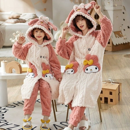 

Kawaii Sanrio Hello Kitty Kuromi Cartoon Animation Girls Pajamas Girly Heart My Melody Flannel Velvet and Thickening Robe Set