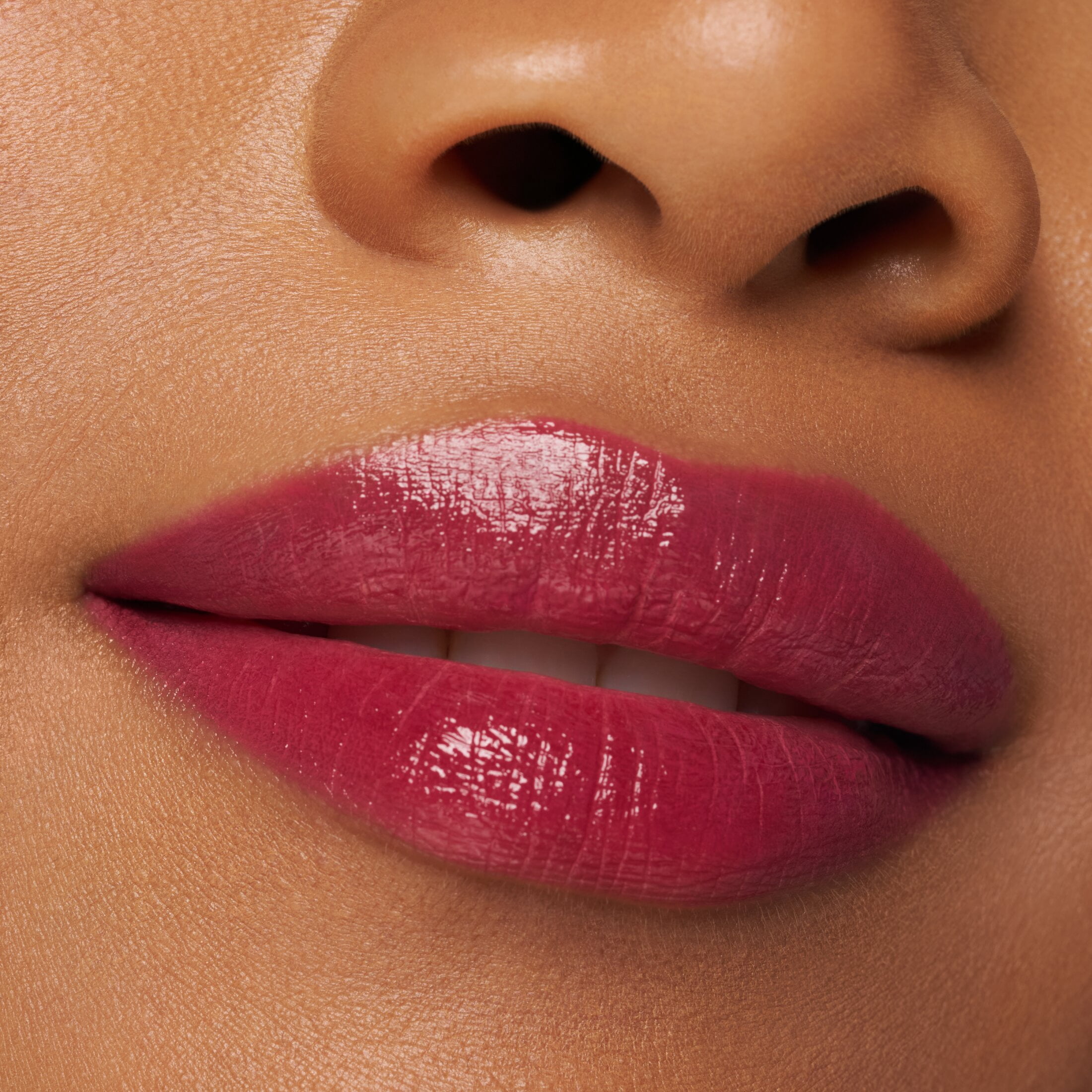 essence Hydra Kiss Lip Tint, 06 Berry Crush
