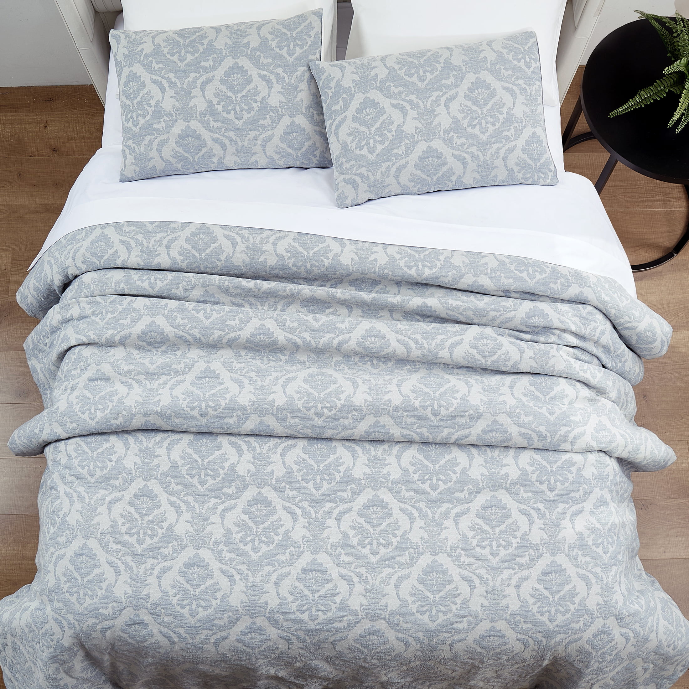 Better Homes & Gardens Woven Damask 3-Piece Comforter Set, Blue/Silver, King, All Ages