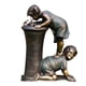 thumbnail image 3 of Ounissouiy Estatua de jardín para niño y niña, estatua de resina a presión de agua/baño/besos/estatua para beber, estatua de flores para exteriores, Decoración del hogar No. 4 Ounissouiy HA042871-04, 3 of 6