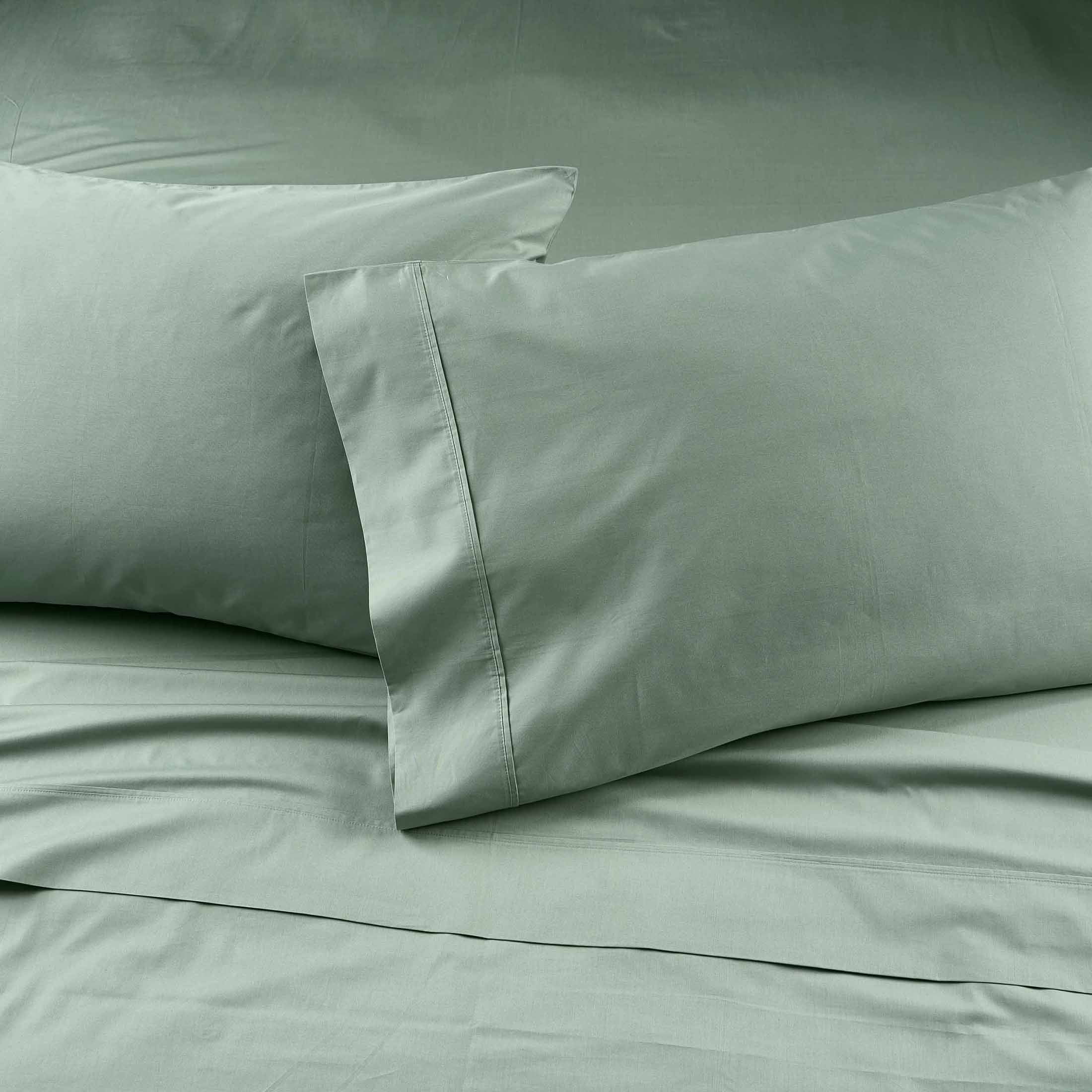 Better Homes & Gardens Cool & Crisp 4-Piece 300 Thread Count Green River Cotton Percale Sheet Set, Queen