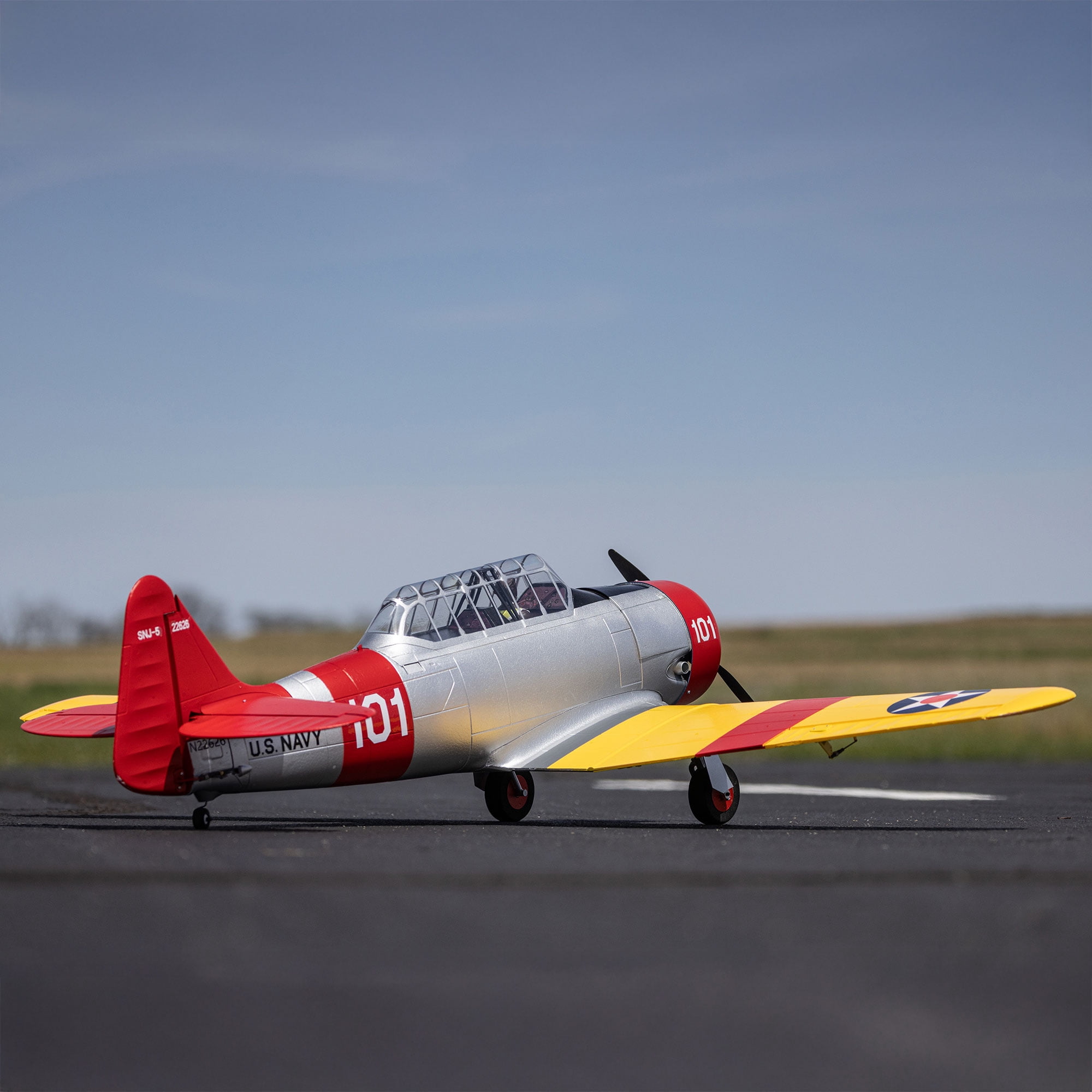 E-flite SNJ-5/AT-6 Texan 1.5m BNF Basic EFL08750 RC Warbird Airplanes