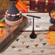 thumbnail image 4 of 1 caja de 50 amuletos de Acción de Gracias con forma de ardilla, colgantes de animales plateados con forma de piña de pino para la cosecha de otoño., 4 of 9