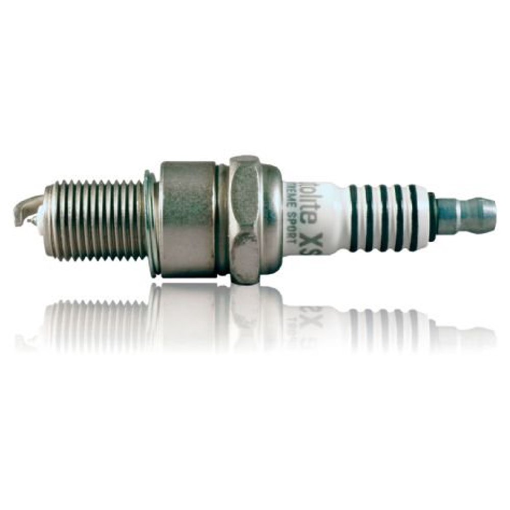 cbz xtreme spark plug