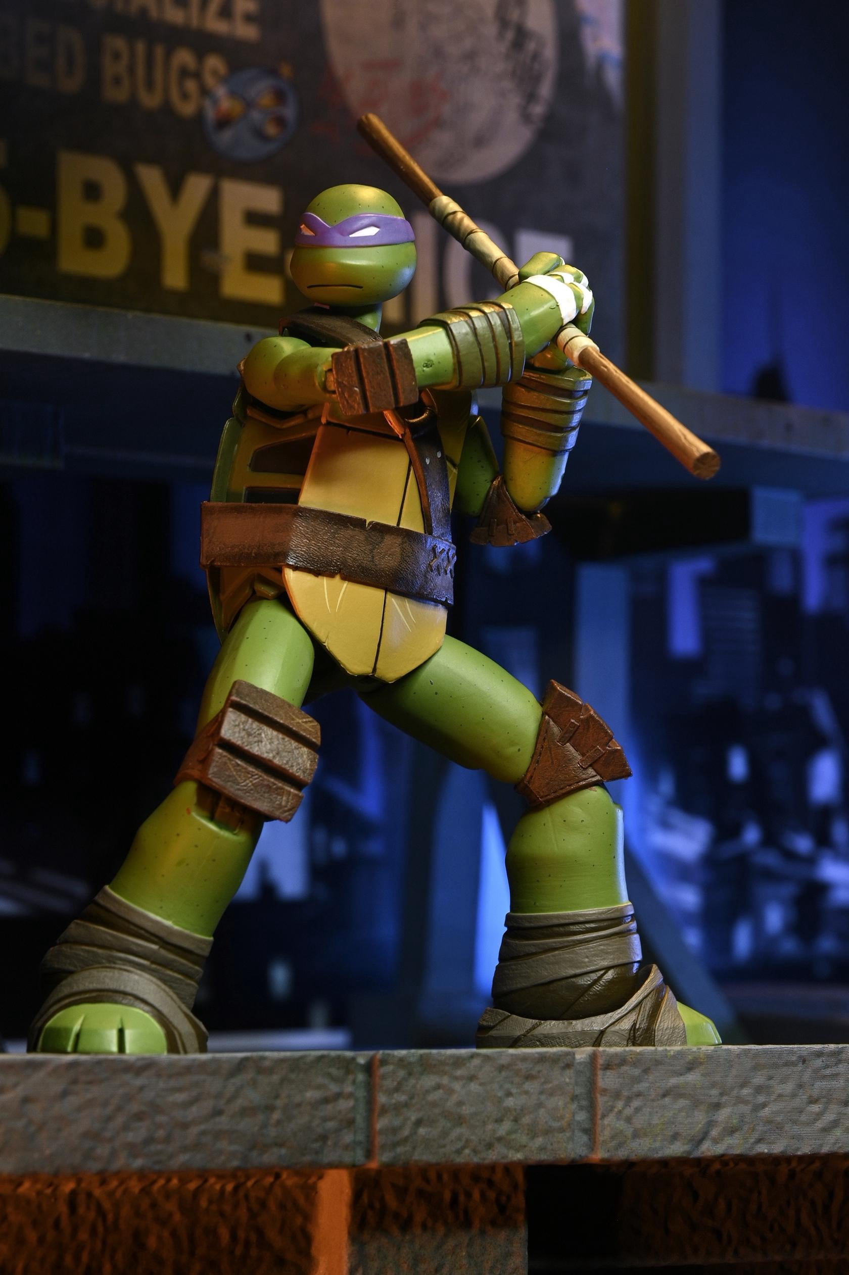 NECA x Teenage Mutant Ninja Turtles (2012 Cartoon) - 7" Scale Action Figure - Donatello