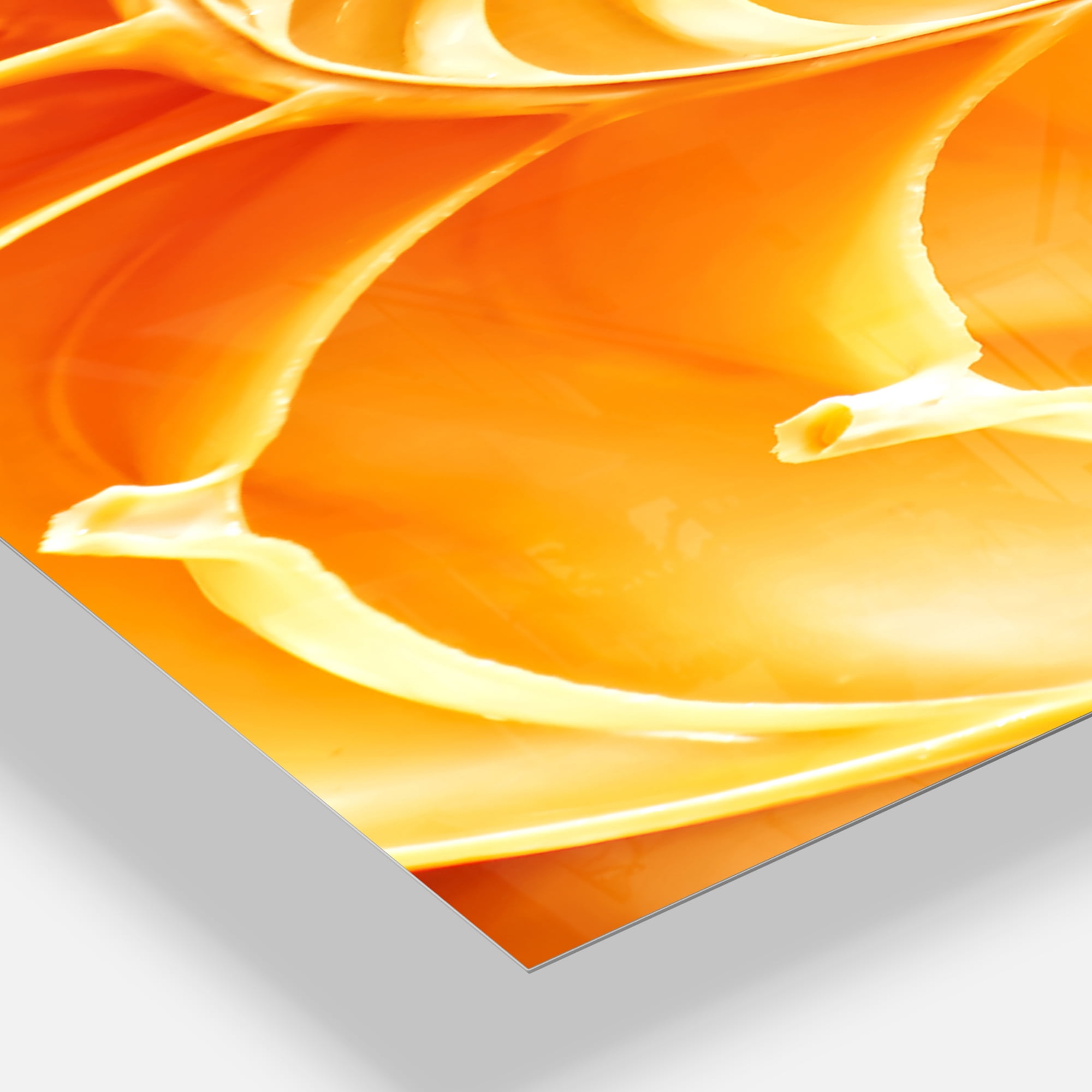 Designart 'Yellow Nautilus Shell' Modern Wall Clock