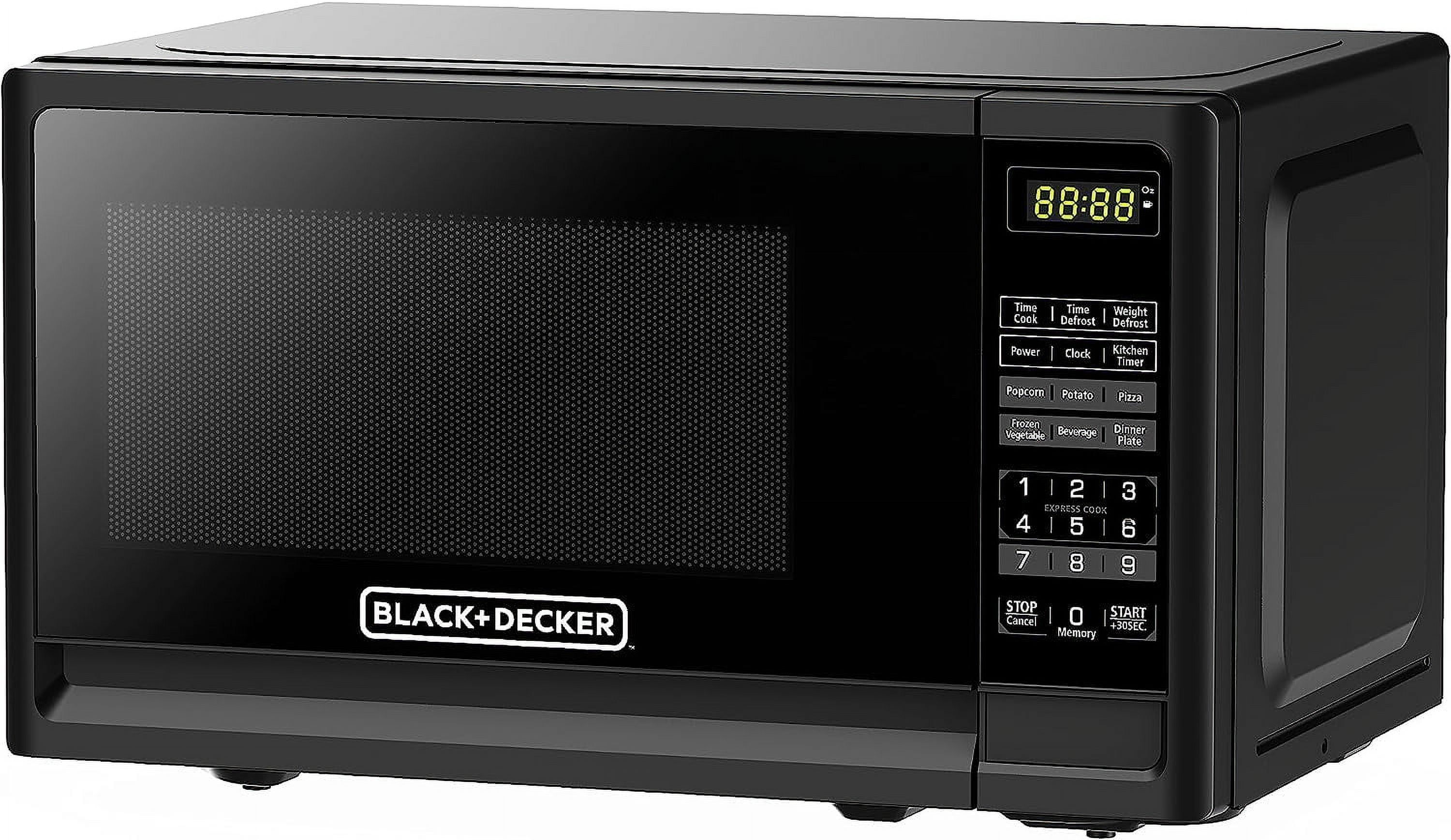 BLACK+DECKER 0.7 cu ft Countertop Microwave Ovens in Black