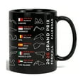 thumbnail image 4 of Taza de café con calendario de carreras 2026 con trazados y fechas de los principales circuitos | Taza de cerámica con mapa de pistas de automovilismo para escritorio o casa, 4 of 6