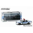 thumbnail image 2 of 2003 Ford Crown Victoria Port Authority of New York & New Jersey Police, White - Greenlight 86569 - 1/43 scale Diecast Model Toy Car, 2 of 3
