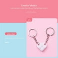 thumbnail image 3 of Porte-Clés Cœur en Briques Parfait Cadeau de la Saint-Valentin, 3 of 5