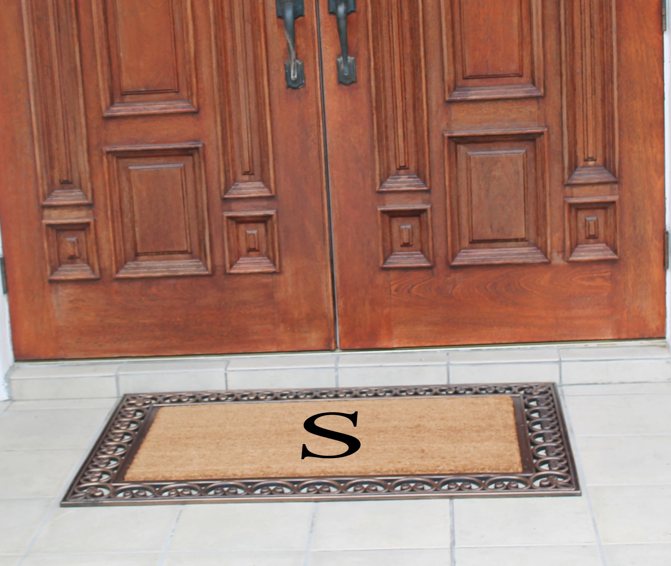 A1HC First Impression Natural Brown Rubber And Coir Classic Paisley Border Extra-large Double door Monogrammed Doormat - 30" x 48"