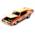 thumbnail image 3 of 1969 Pontiac GTO Orange-Crème Fade Racing Champions, 3 of 3